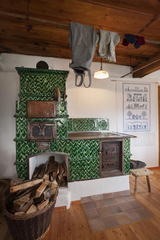 Schwadenguetl Villa Gosau Room photo