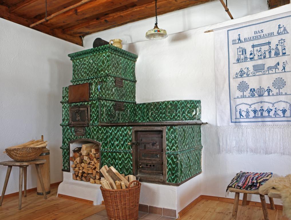 Schwadenguetl Villa Gosau Room photo
